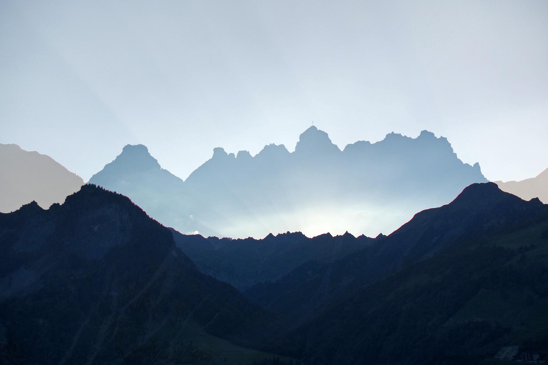 Korinna Fröhlich, Doppelbelichtung 2023 - Inspiration zur "Fuga Tektonika" Korinna Fröhlich, Doppelbelichtung 2023 - Inspiration zur "Fuga Tektonika"